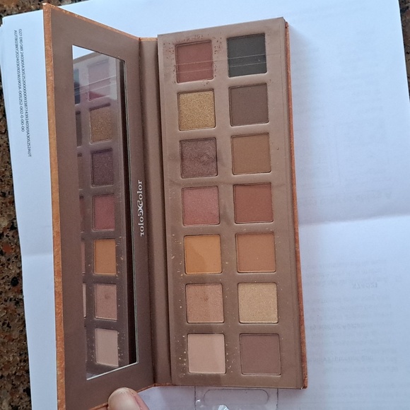 💥Color Cosmetics 💥 - Picture 1 of 9